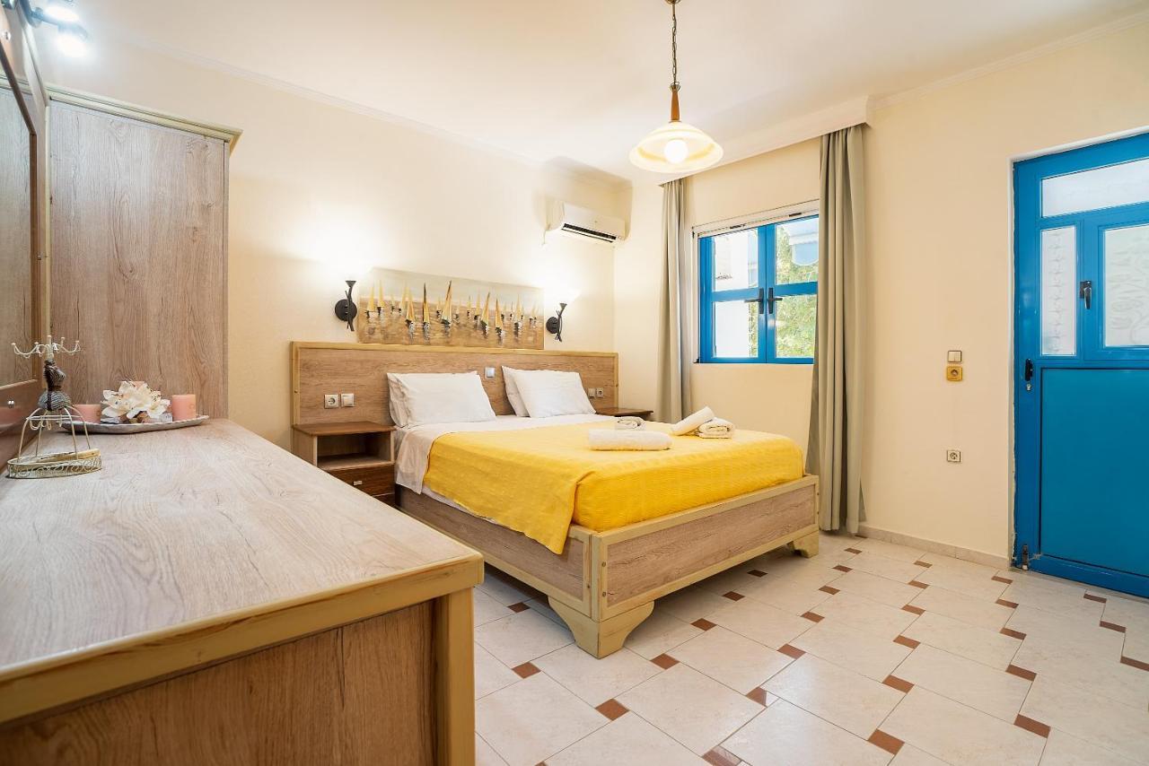 Livadia Beach Suite Exteriér fotografie